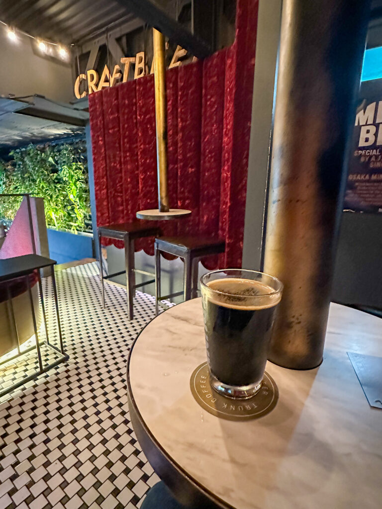 Trunk Coffee & Craft Beerの黒ビール