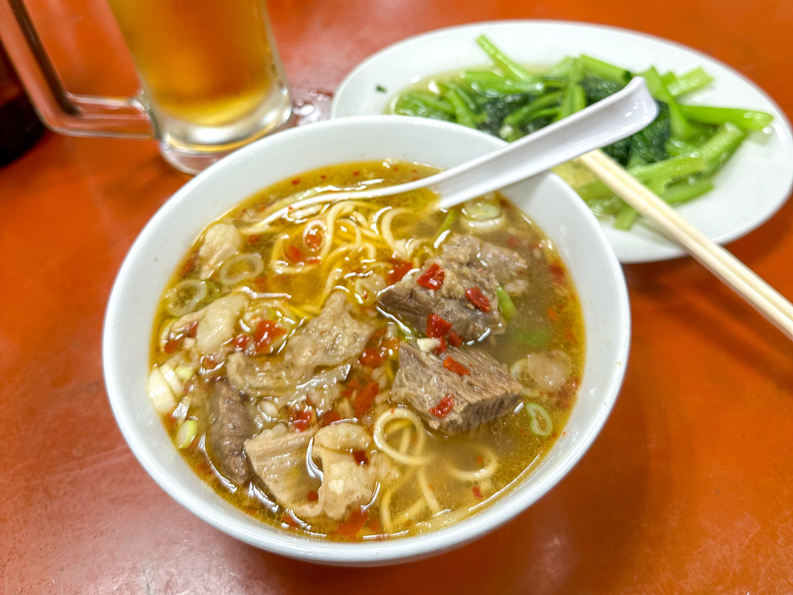 矢場味仙のホルモンラーメン